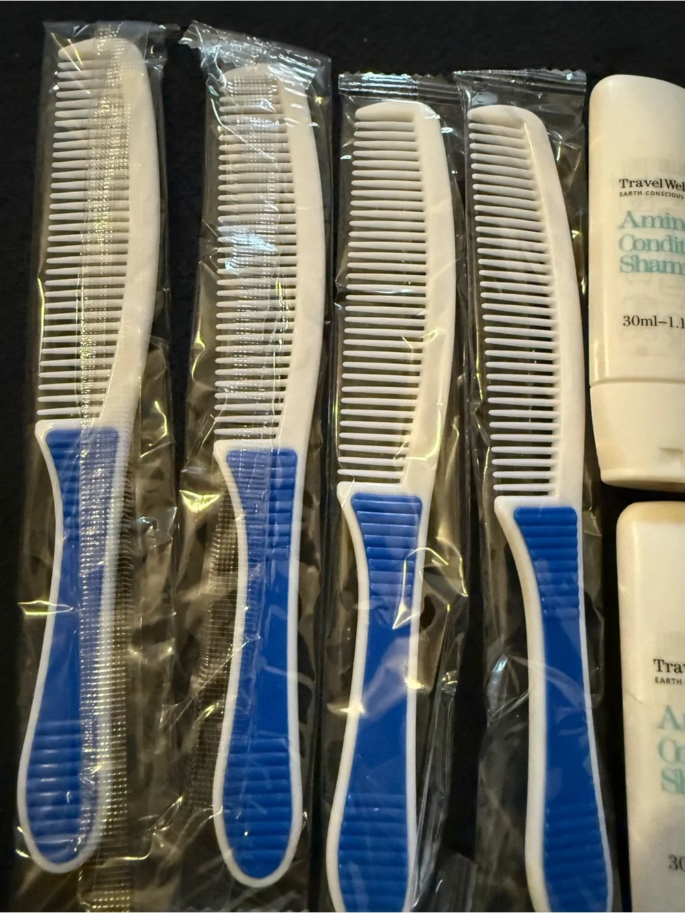 Travel toiletries - 4 sets